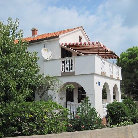 Apartments Tonkovic Kornic Exterior photo
